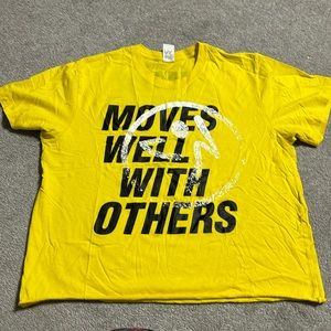 ZUMBA 💃🏻💛 Moves well with others & INSTRUCTOR DIY’d Cropped Tee